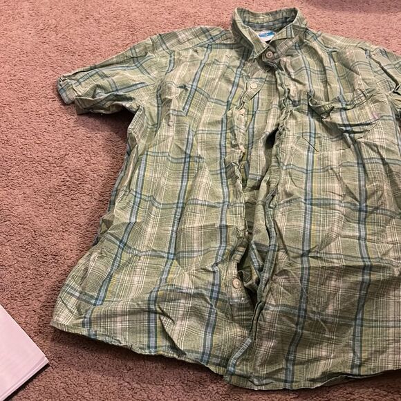 Columbia green button up L - Picture 4 of 7
